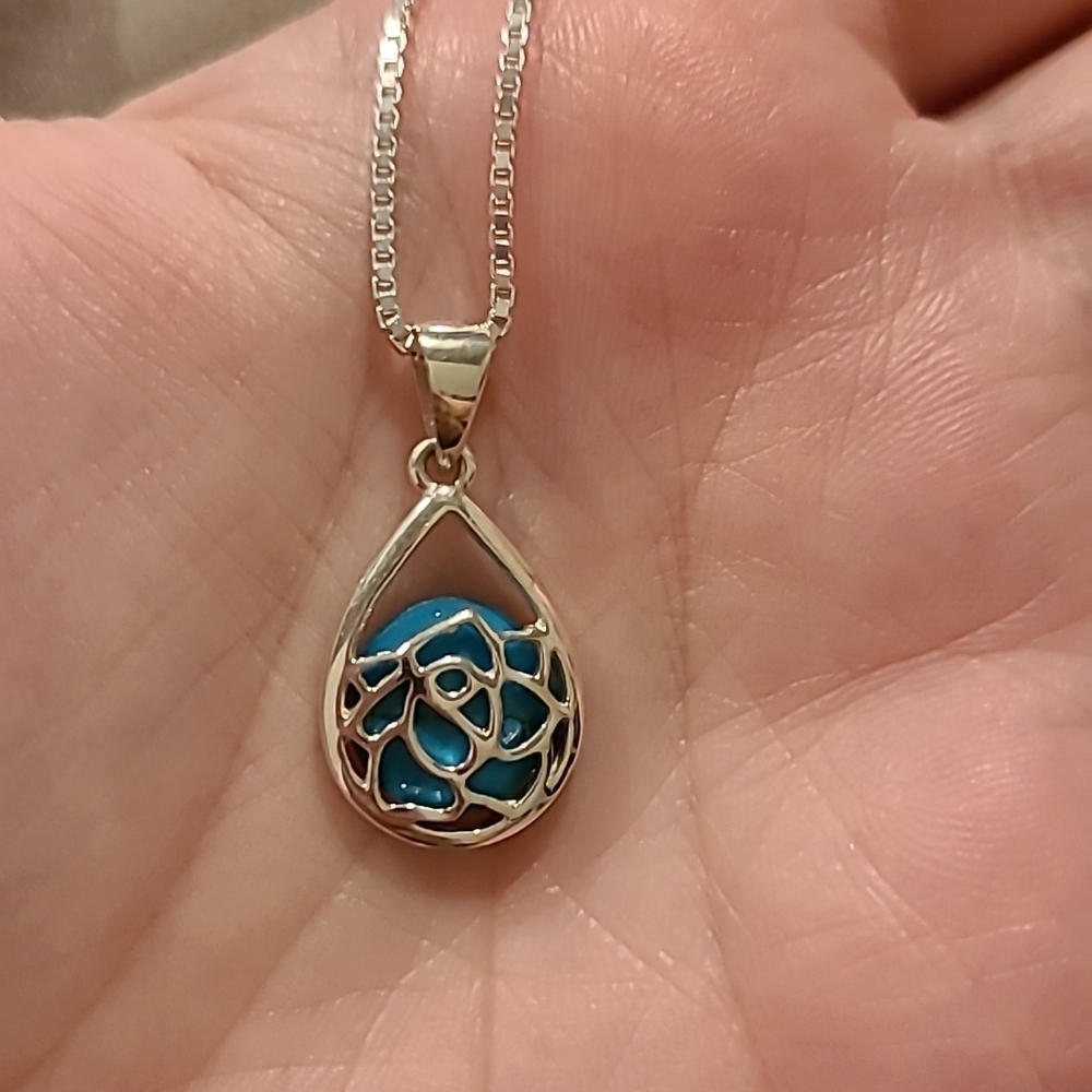 Turquoise flower tear drop sterling silver necklace